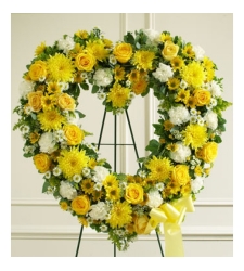 Send Sunny Heart Wreath To Cebu